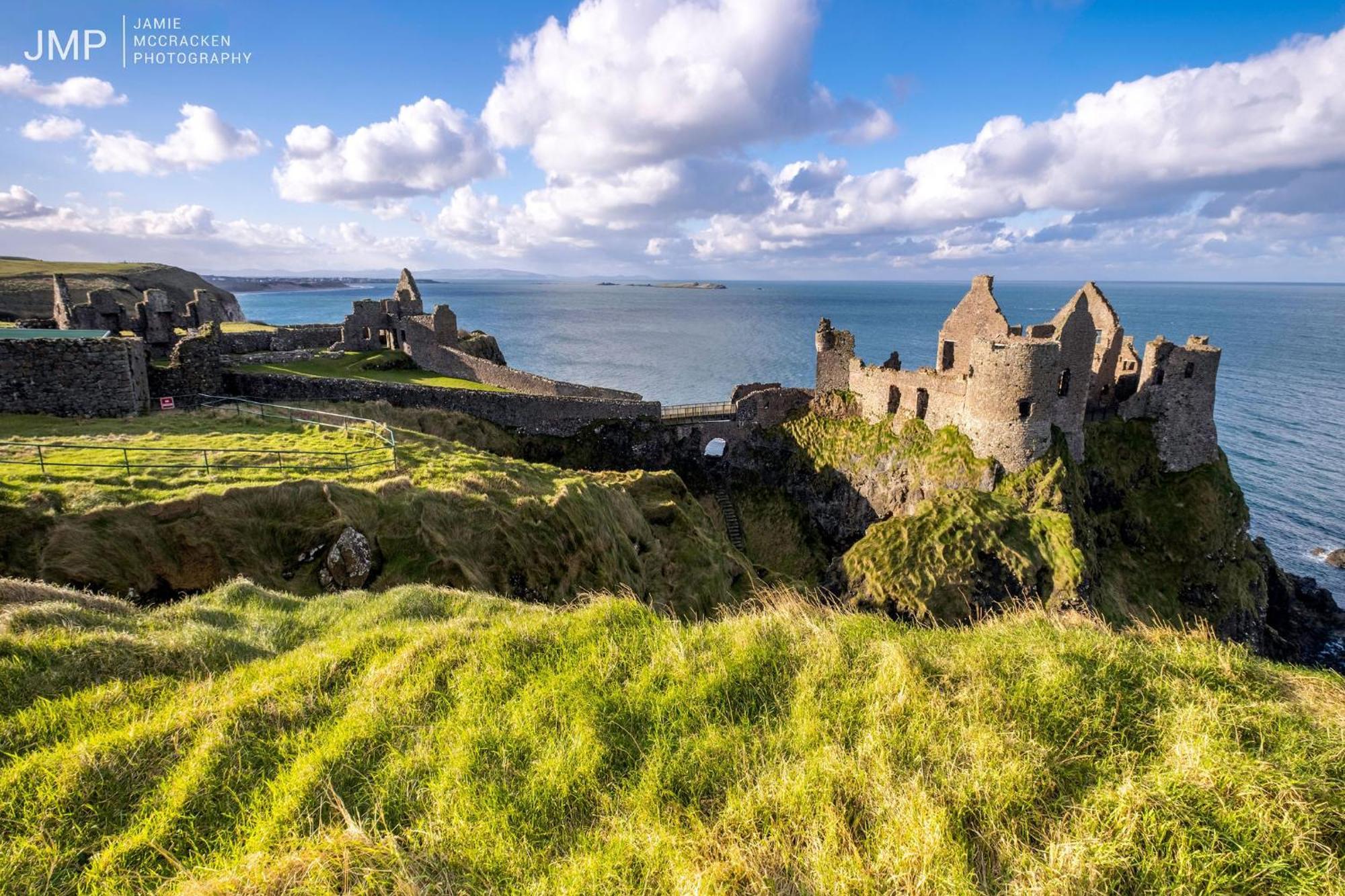 Portrush By The Tee Villa Bagian luar foto